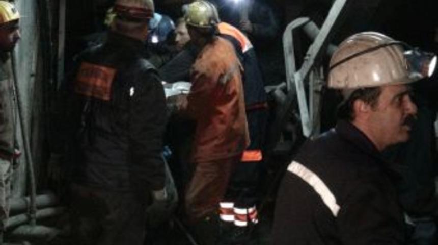 Zonguldak'ta g&ouml;&ccedil;&uuml;k altında kalan iş&ccedil;inin cesedine, 77 saat sonra ulaşıldı