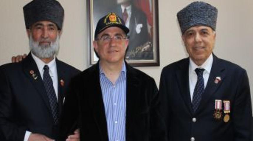 "Gazi ve şehitlerimiz bu &uuml;lkenin mimarlarıdır"