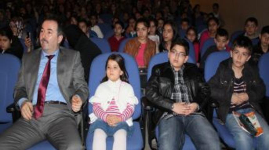 Maltepe'den &ouml;ğrencilere sınav &ouml;ncesi moral