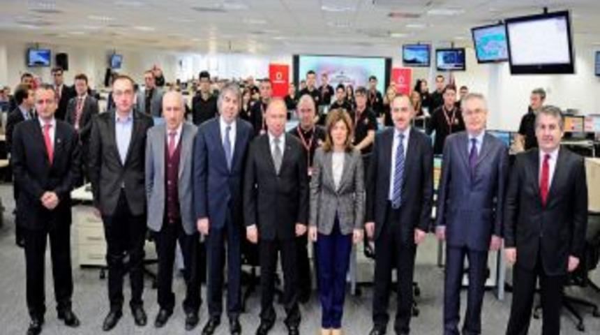 BTK Başkanı&rsquo;ndan Vodafone Akıllı Şebeke Merkezi&rsquo;ne ziyaret