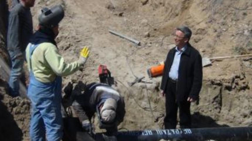 Başkan &Ouml;zalp: 2 yıl i&ccedil;erisinde 100 kilometre su şebekesi d&ouml;şeyeceğiz