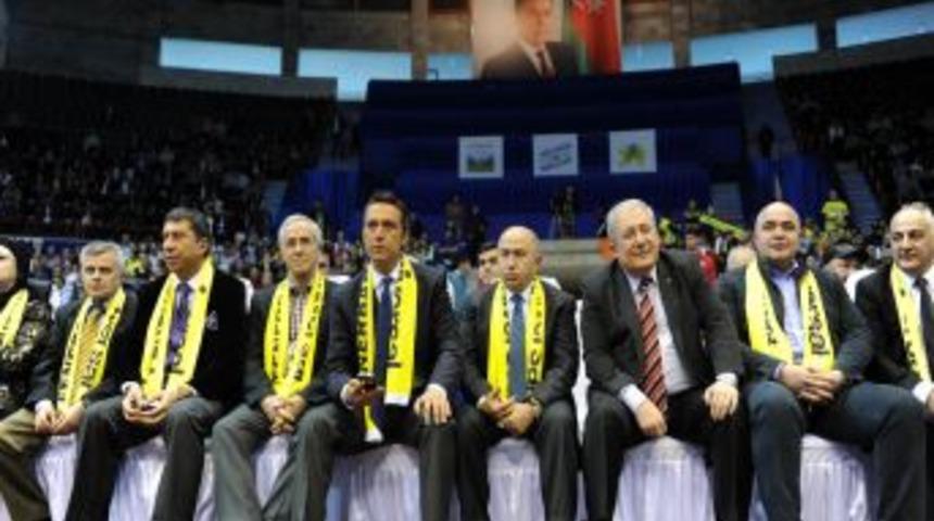 Fenerbah&ccedil;e &Uuml;niversal Bayan Voleybol takımı şampiyon oldu