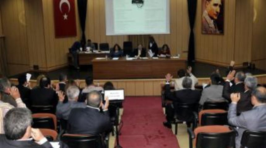 Akdeniz Belediye Meclisi yapıldı