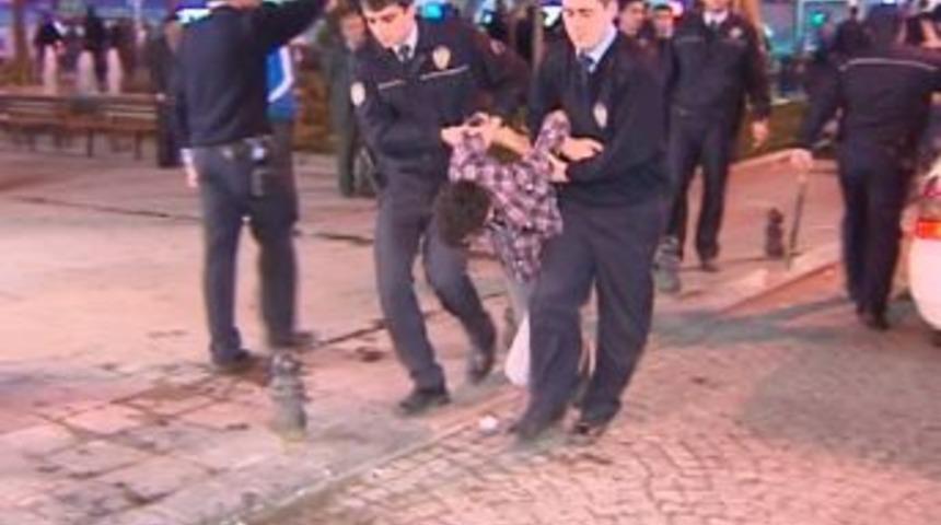 Fatih'te polisle esnaf arasında kavga: 3 polis hafif yaralandı