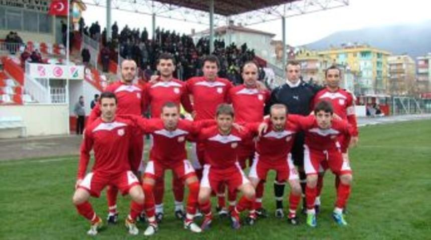 Gemlikspor kendi evinde berabere kaldı