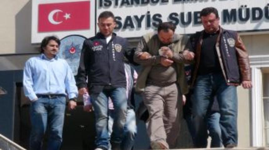 Bir 'alo' ile 5 otomobil &ccedil;aldılar