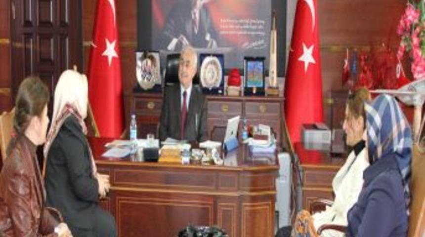 GİŞHAD Kadın Komisyonu &uuml;yeleri, Vali Şahin'i ziyaret etti