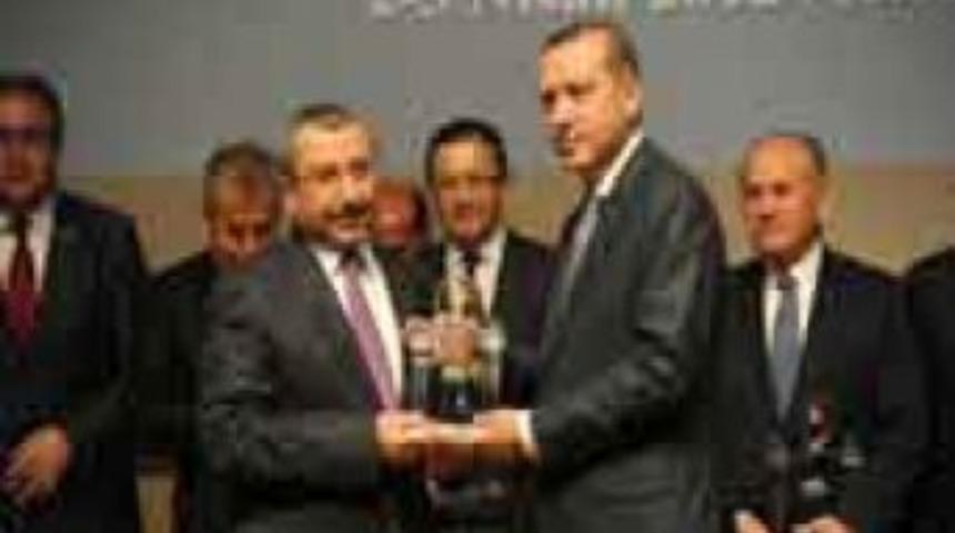 Başbakan&rsquo;dan Sancaktepe&rsquo;ye &lsquo;Mutlu Evler&rsquo; &ouml;d&uuml;l&uuml;