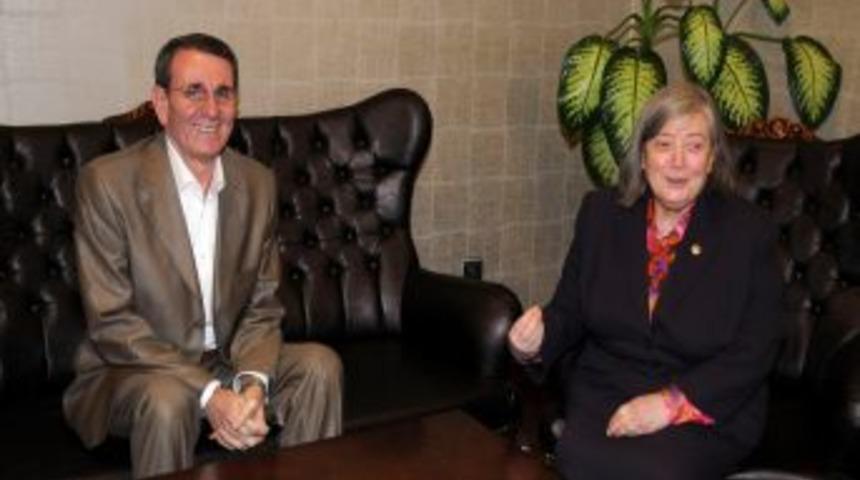 Milletvekili Bakır'dan Ko&ccedil;&rsquo;a "Samsun&rsquo;a fabrika kur" daveti