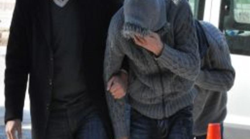 Motosiklet Hırsızları Yakalandı