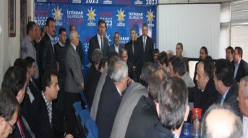 AK Parti Balıkesir il kongresi &ouml;ncesi temay&uuml;l yoklaması yapıldı