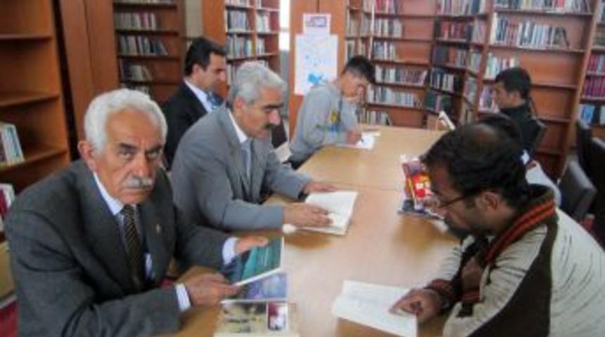 Vali &Ccedil;olak: K&uuml;t&uuml;phaneler medeniyetin en &ouml;nemli hazinesidir