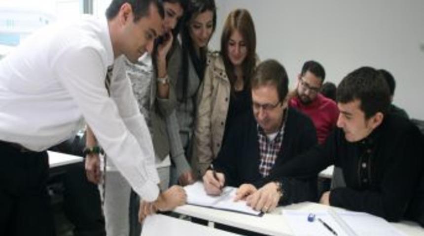 M&uuml;hendislik hayalini 52'sinden sonra Gediz'de ger&ccedil;ekleştiriyor