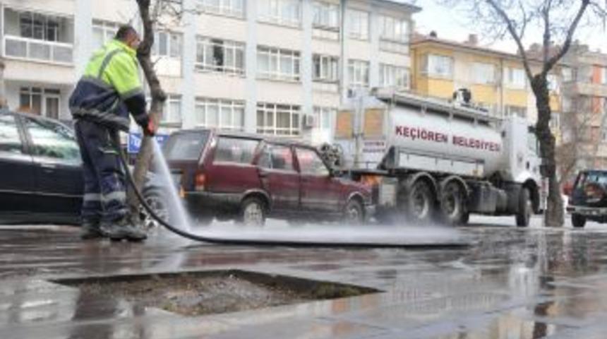 Ke&ccedil;i&ouml;ren'de bahar temizliği başladı