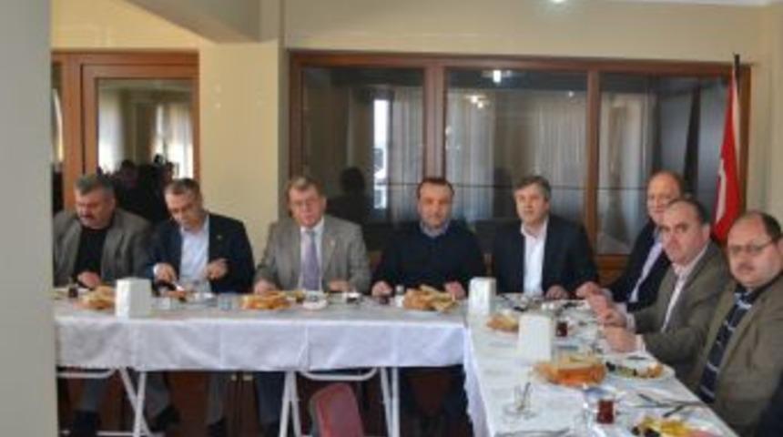 Acil sorunlar i&ccedil;in bir araya geldiler