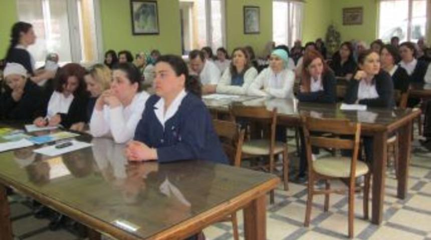 &Uuml;nye Devlet Hastanesi&rsquo;nde kanserden korunmanın yolları anlatıldı