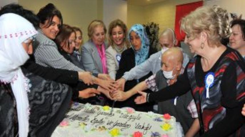 Kanser hastaları i&ccedil;in moral etkinliği d&uuml;zenlendi