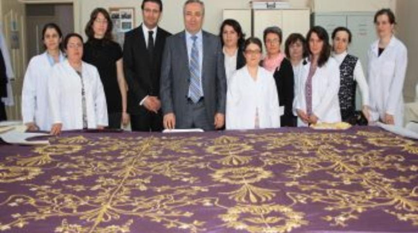 I. Murad H&uuml;davendigar'ın sanduka &ouml;rt&uuml;s&uuml; 2012'de tamamlanacak