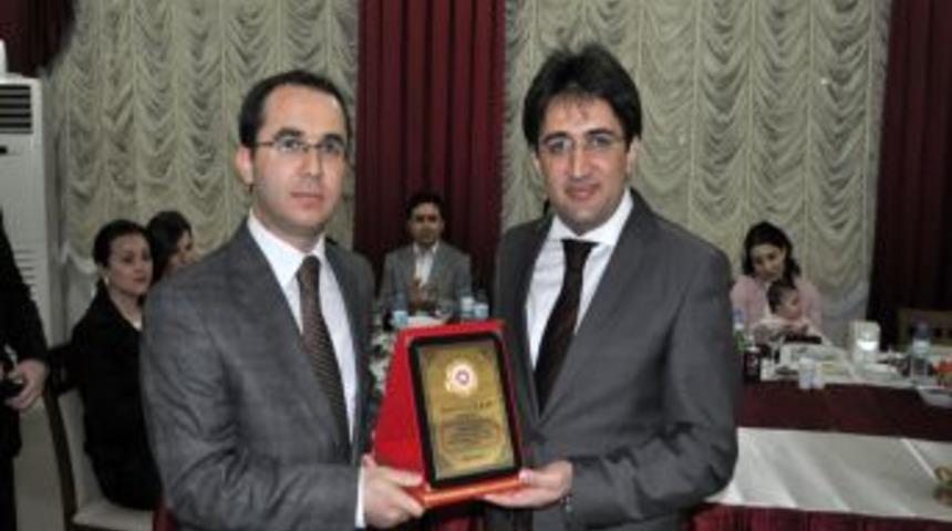 HSYK m&uuml;fettişliğine atanan Savcı Alkan i&ccedil;in veda yemeği d&uuml;zenlendi