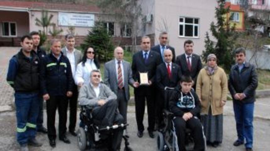 Ak&uuml;l&uuml; sandalyesine kavuşan Berk, bilgisayar m&uuml;hendisi olmak istiyor