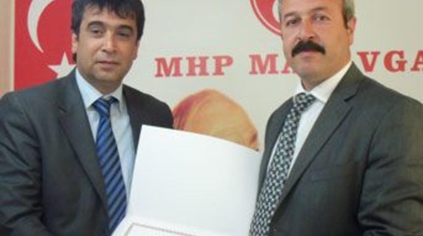 Adnan Kaya&rsquo;dan MHP&rsquo;ye ziyaret