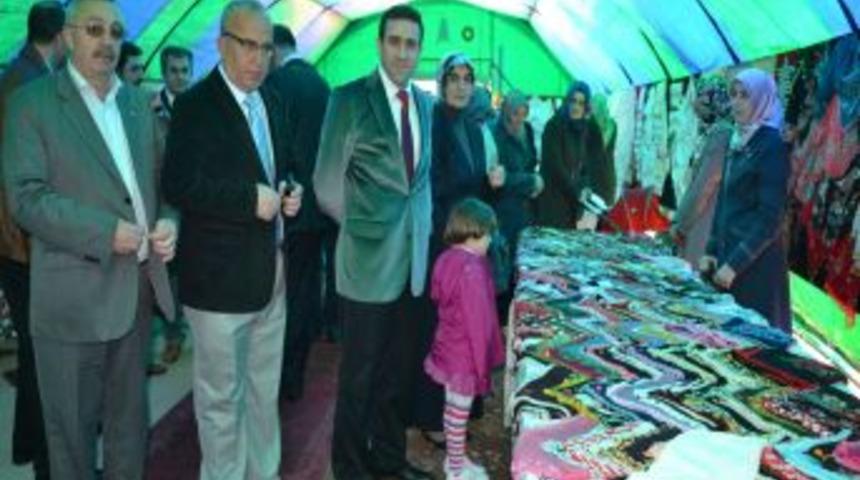 Ardeşenli g&ouml;n&uuml;ll&uuml; bayanlardan kermes