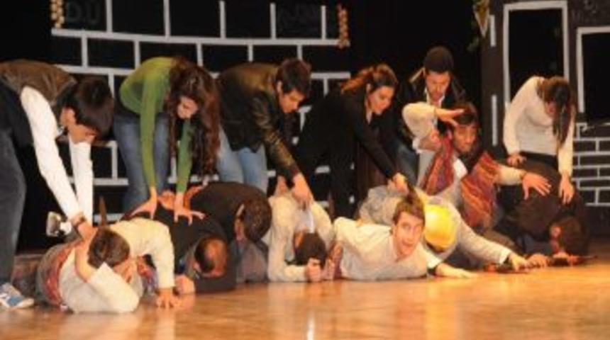 D&uuml;kmk'den '2011-2012 Kış Kreasyonu' G&ouml;sterisi