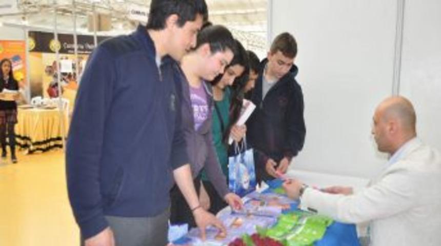19 Mayıs &Uuml;niversitesi Fuara Katıldı