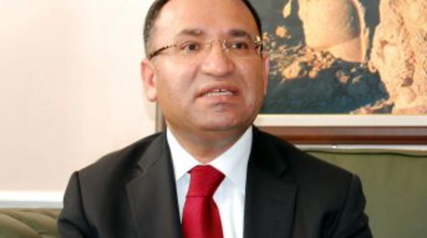 Bozdağ: " Ger&ccedil;eğin Takip&ccedil;isiyiz Ve Bu Konuda Soruşturmalar Ortaya &Ccedil;ıkacaktır"