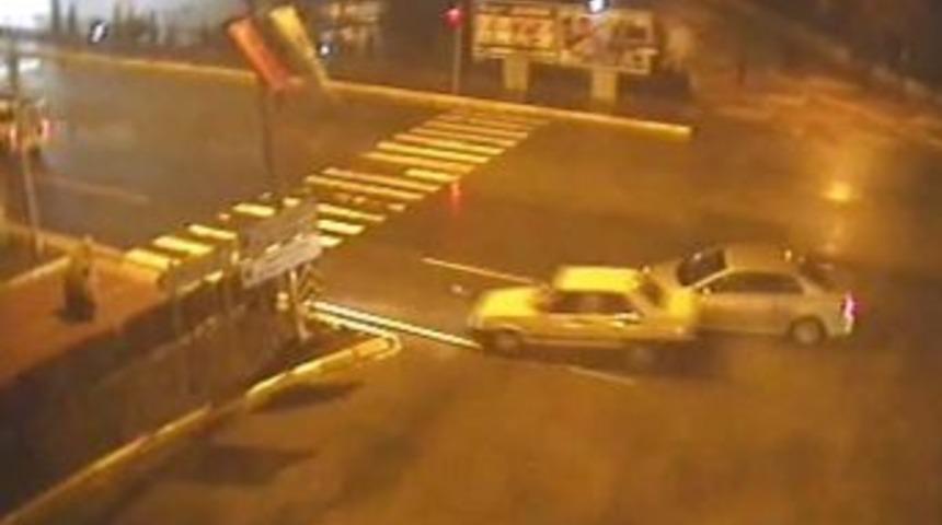 Adıyaman'da Kazalar Mobese Kameralarına Yansındı