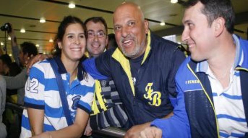 Sarı Meleklere Coşkulu Karşılama