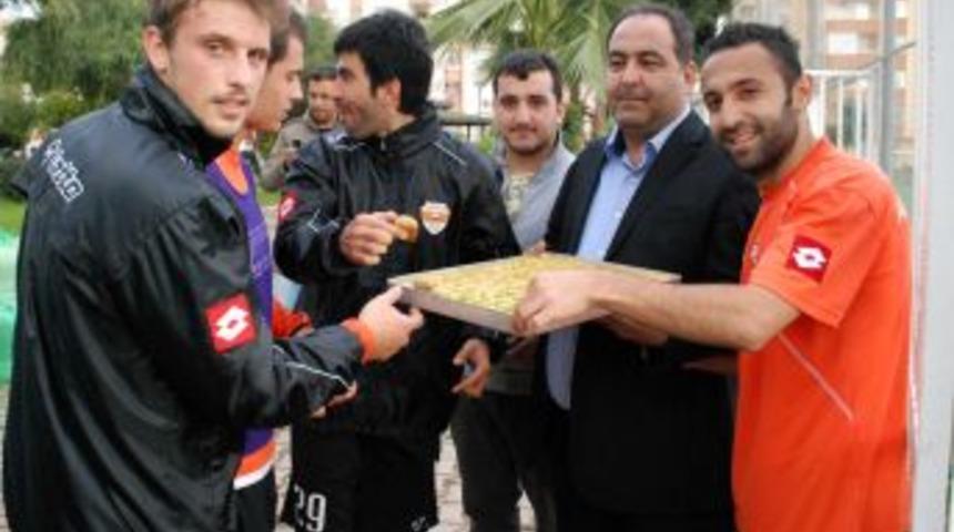 Adanaspor'da Kayseri Erciyesspor hazırlıkları başladı