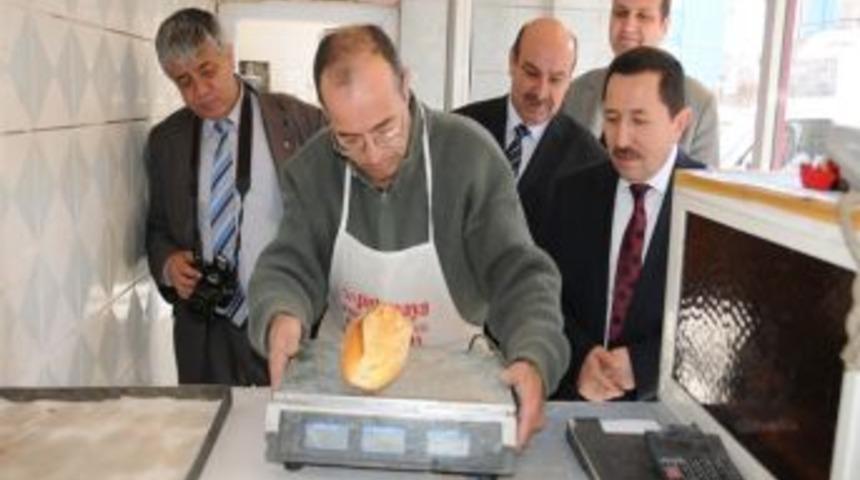 Vali Balkanlıoğlu esnafın sorunlarını dinledi