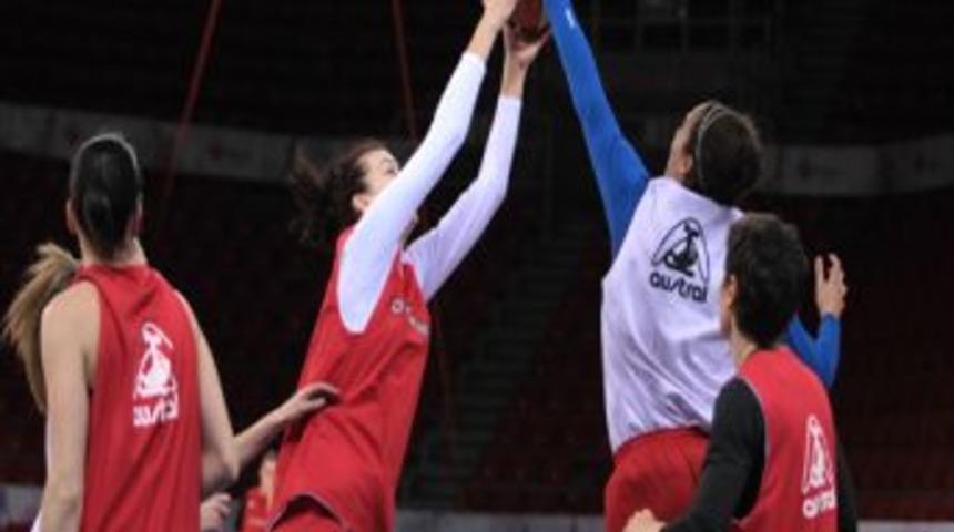 Rivas Ecopolis akşam idmanı ile hazırlıkları sürdürdü