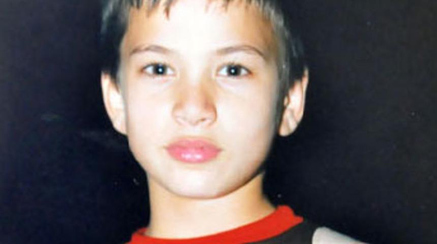 &Ouml;l&uuml;m beden dersinde yakaladı