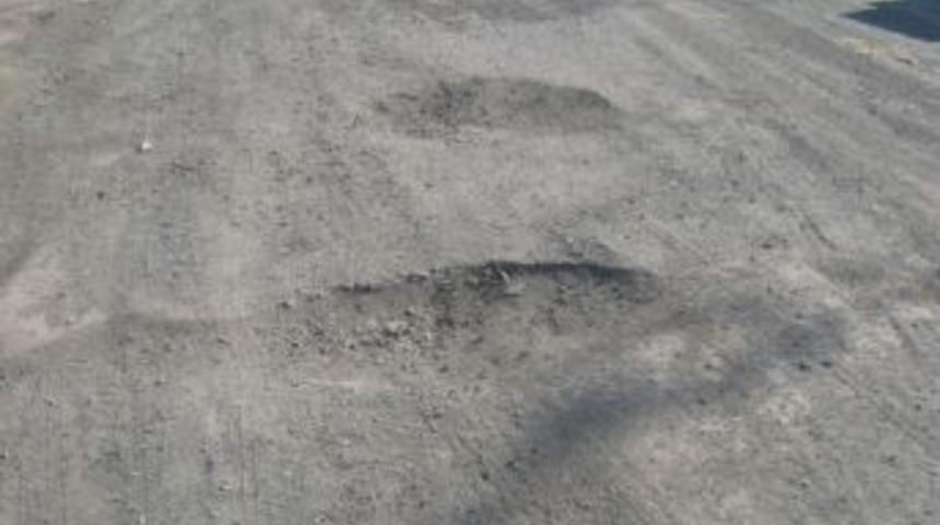 Yollar k&ouml;stebek yuvasına d&ouml;nd&uuml;