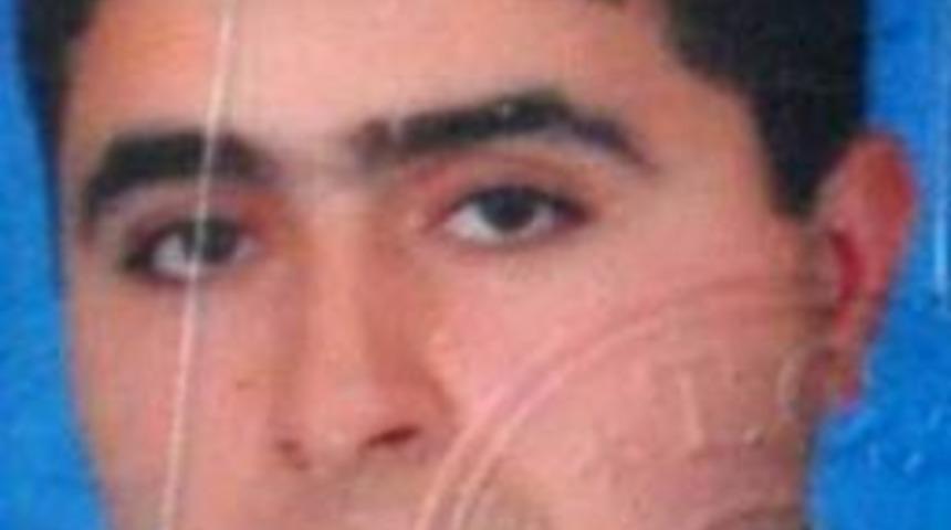 Şof&ouml;r uyudu, otob&uuml;s TIR ile &ccedil;arpıştı: 1 kişi &ouml;ld&uuml;, 40 kişi yaralandı