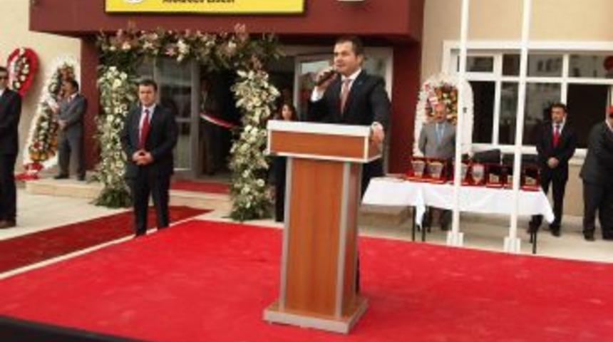 Bakan Kılı&ccedil; Ala&ccedil;am Anadolu Lisesi&rsquo;nin a&ccedil;ılışını yaptı