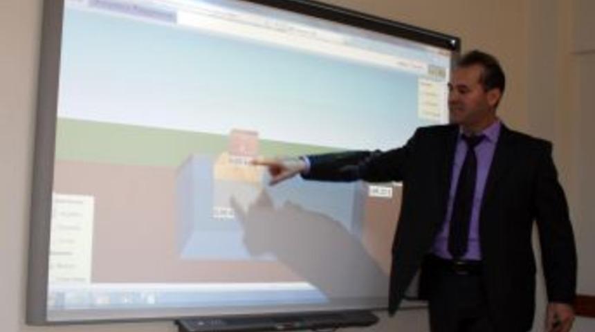 K&ouml;rfez TV'de &ouml;ğrenciler, konu tekrarı yapıyor