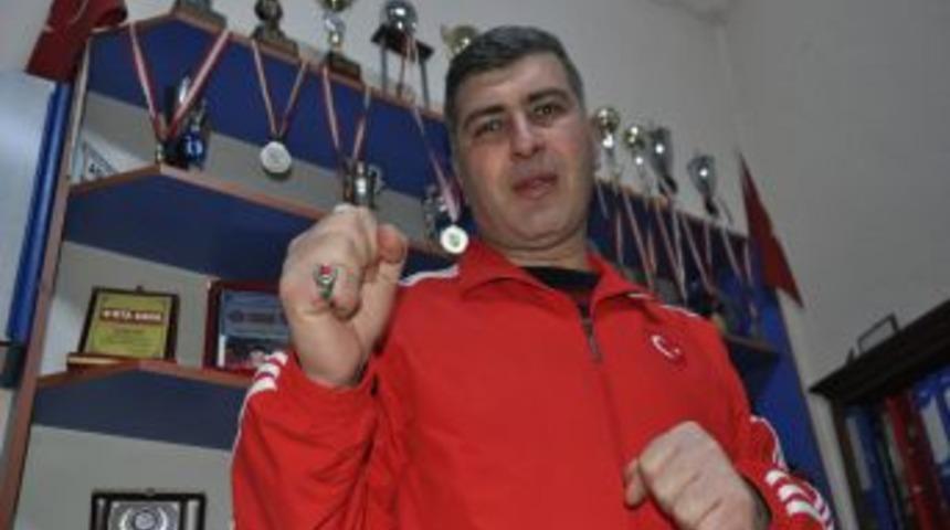 T&uuml;rkiye Tekvando Gen&ccedil;ler Milli Takımı D&uuml;nya Şampiyonasına Hazırlanıyor