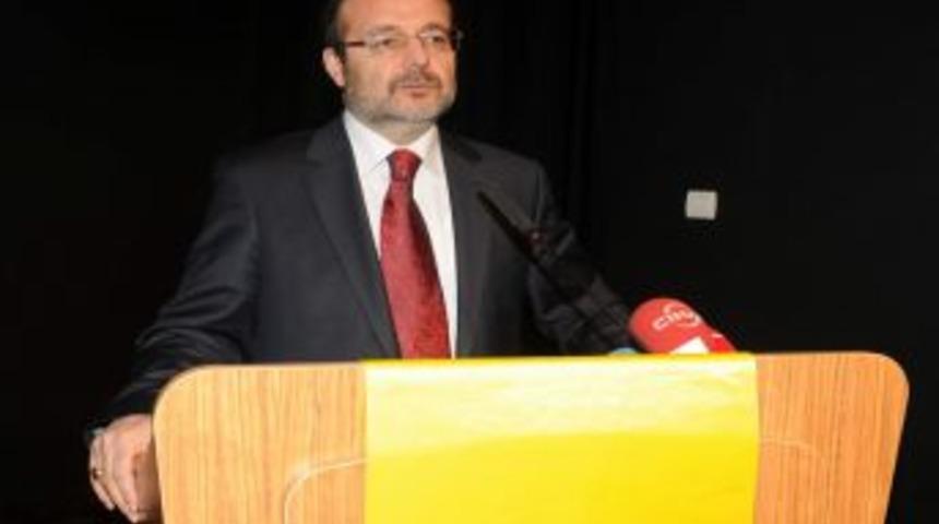 İlahiyat Fak&uuml;lteleri Dekanlar Toplantısı Diyarbakır'da Yapıldı