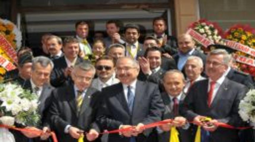 Kırklareli Fenerbah&ccedil;eliler Derneği Lokali G&ouml;rkemli Bir T&ouml;ren İle A&ccedil;ıldı