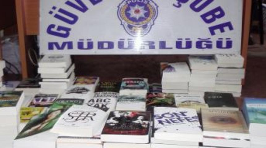 Kars Emniyeti, bandrol&uuml; aynı 180 kitaba el koydu