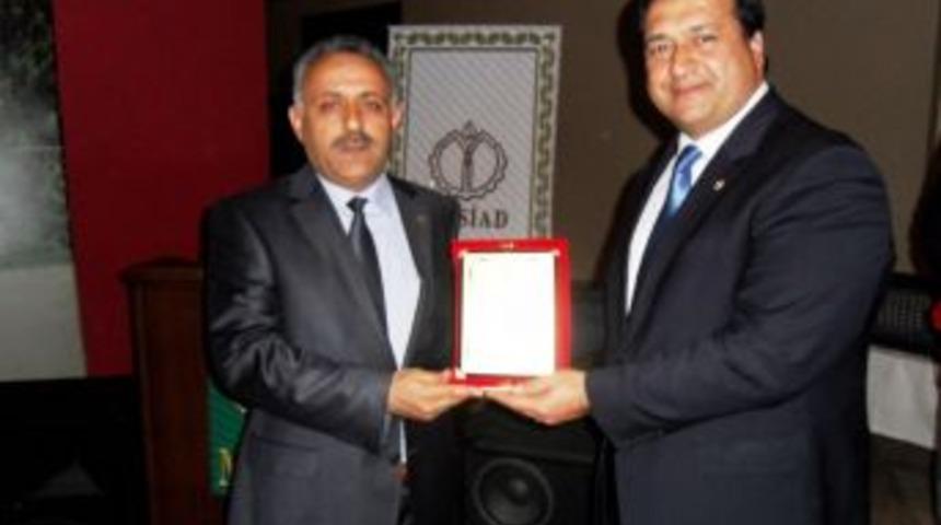 "Mersin&rsquo;in kalkınmasında Tarsus&rsquo;un rol&uuml; b&uuml;y&uuml;k"