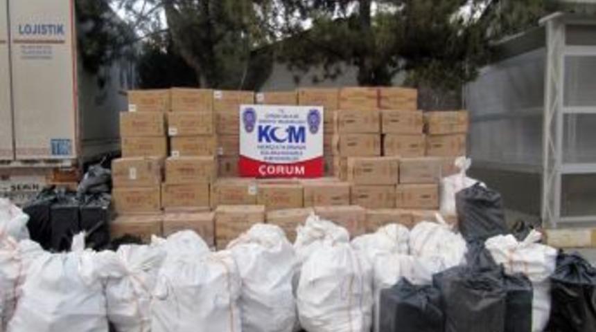 &Ccedil;orum&rsquo;da 114 bin paket ka&ccedil;ak sigara ele ge&ccedil;irildi