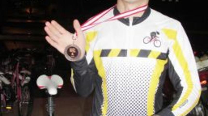 Bisiklet Ve Doğa Sporları Yarışcısı Berat Alper 4. Oldu