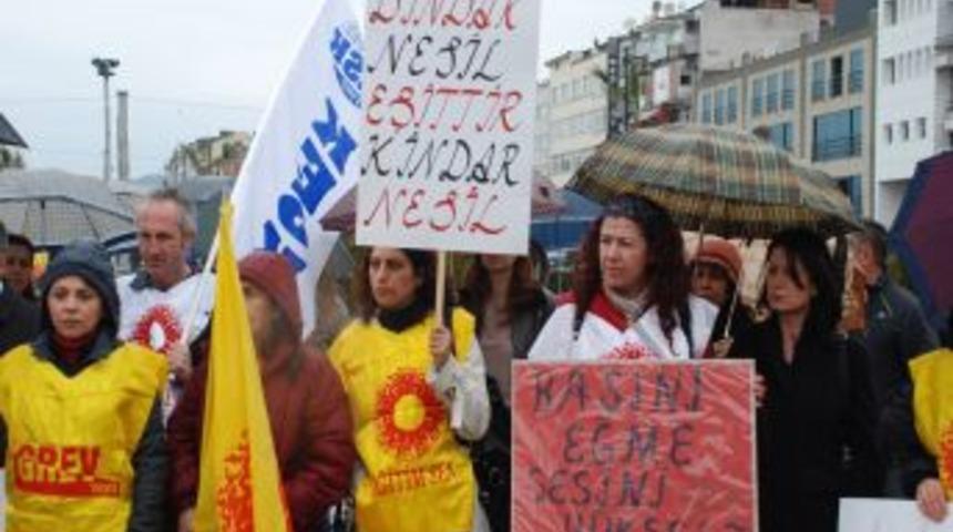 Ereğli&rsquo;de 4+4+4 protestosu