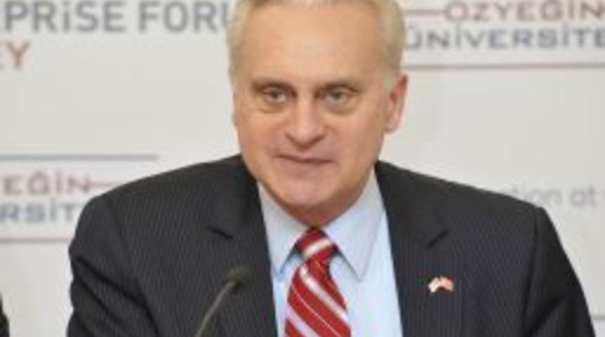 Abd B&uuml;y&uuml;kel&ccedil;isi Rıccıardone, Girişimcilik &Ccedil;alıştayına Katıldı