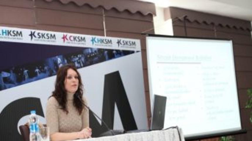 Strese Karşı Komedi Filmi