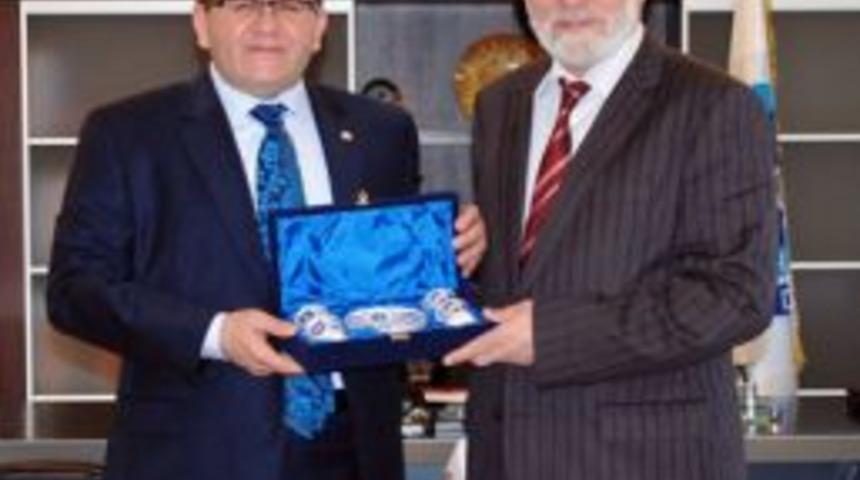 Kayseri M&uuml;ft&uuml;s&uuml; Maraşlıgil'den KAYSO'ya ziyaret